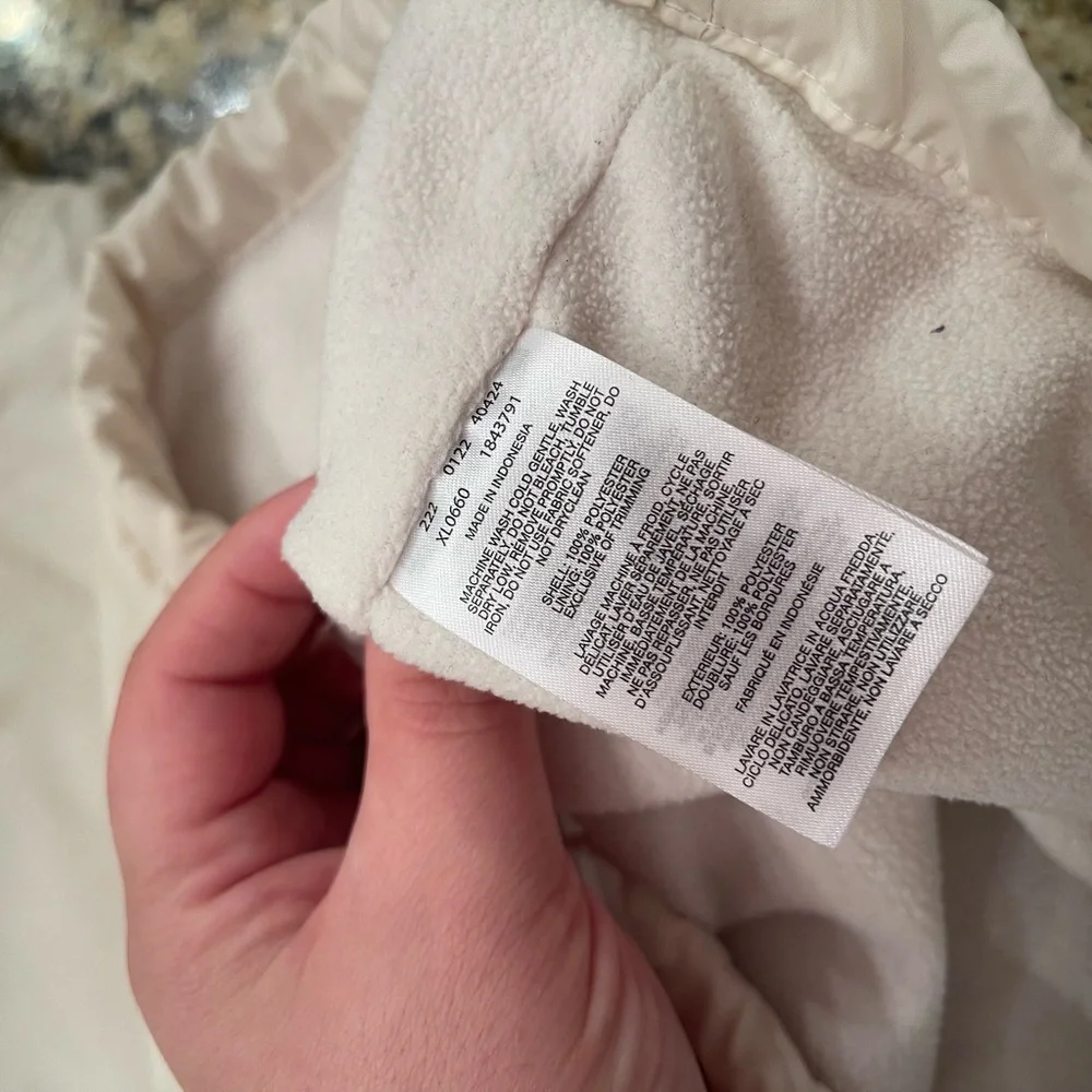 Columbia Off-White Hooded Jacket XL